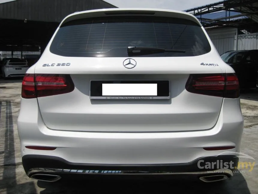 2016 Mercedes-Benz GLC250 4MATIC AMG Line SUV