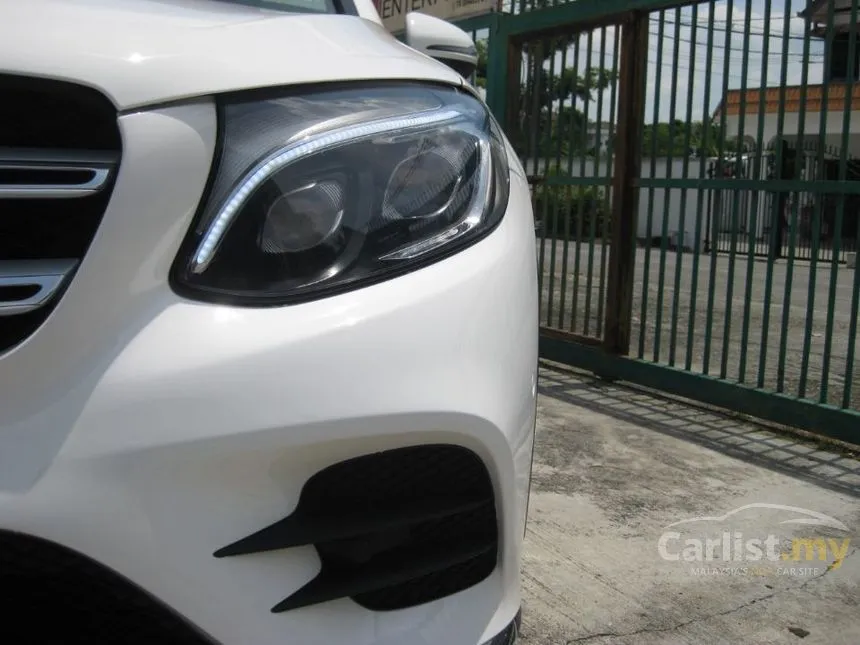 2016 Mercedes-Benz GLC250 4MATIC AMG Line SUV