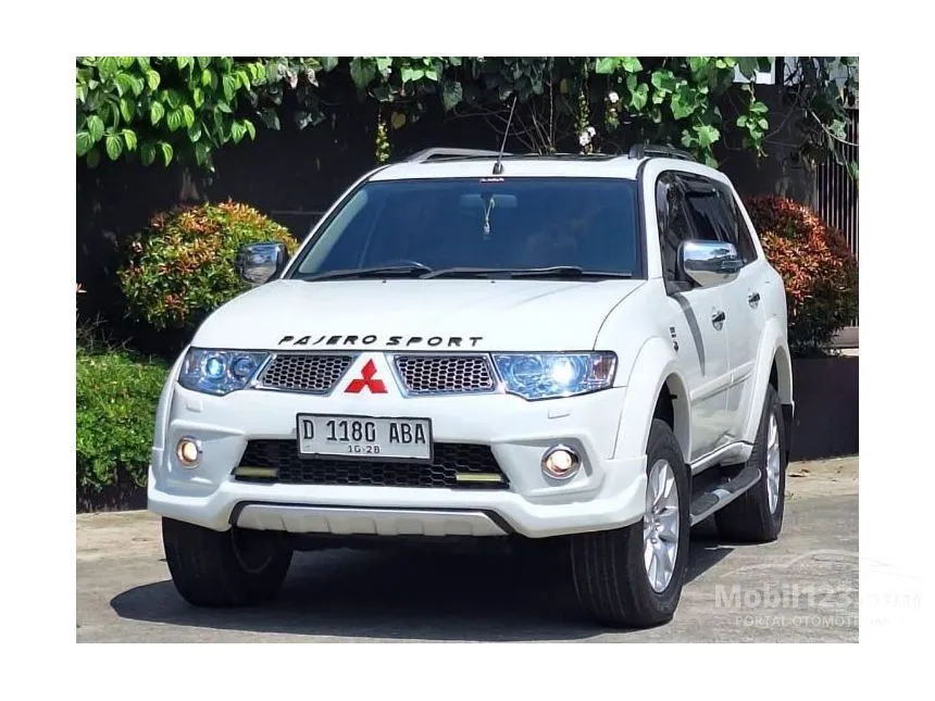 2013 Mitsubishi Pajero Sport Dakar SUV