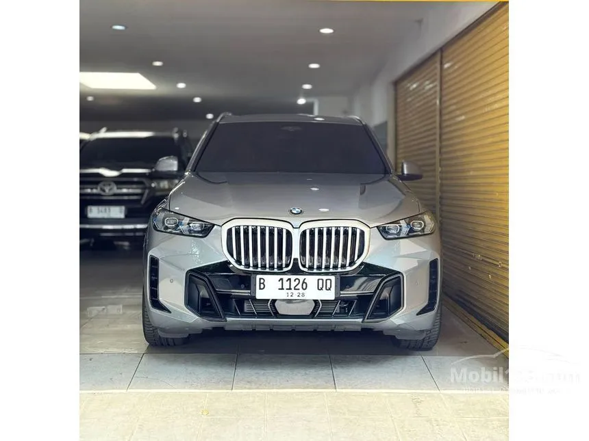 Jual Mobil BMW X5 2023 xDrive40i xLine 3.0 di DKI Jakarta Automatic SUV Abu