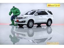 2012 Toyota Fortuner 3.0 (ปี 12-15) V SUV AT
