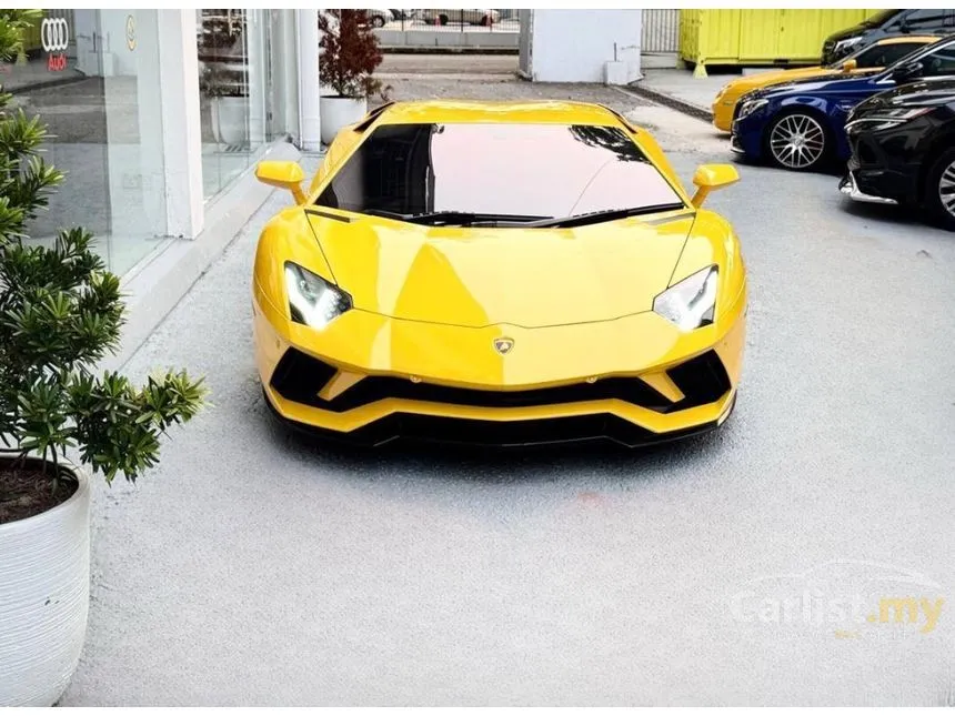 2017 Lamborghini Aventador S Coupe