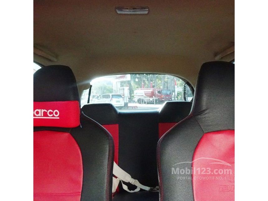 2015 Honda Brio Satya E Hatchback
