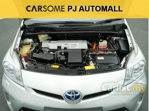 2013 Toyota Prius 1.8 Luxury Hatchback