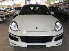 2015 Porsche Cayenne 3.6 GTS SUV