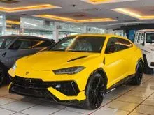 2023 Lamborghini Urus S 4.0 V8 Facelift Mega Spec Unreg