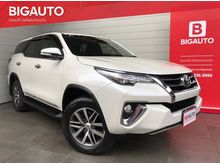 2016 Toyota Fortuner 2.4 (ปี 15-18) V SUV AT