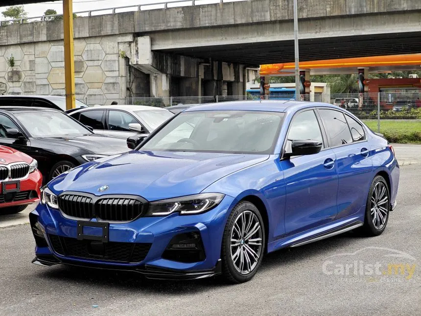 2020 BMW 330i M Sport Sedan