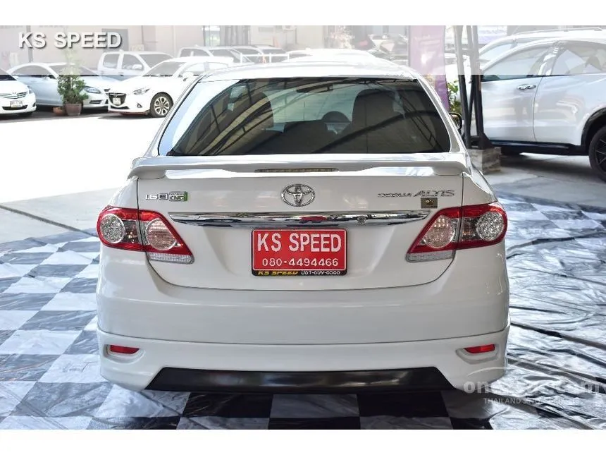 2013 Toyota Corolla Altis CNG Sedan