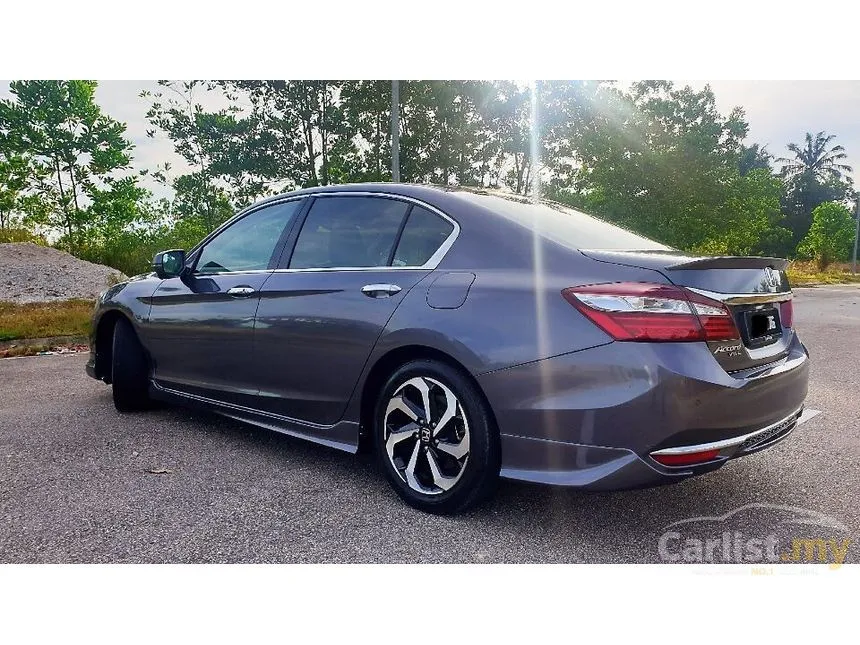 2017 Honda Accord i-VTEC VTi-L Sedan