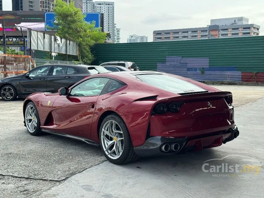 2021 Ferrari 812 Superfast Coupe