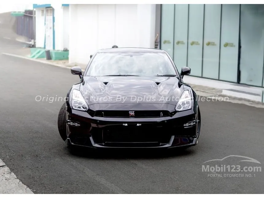 2026 Nissan GT-R Premium Edition T-Spec Coupe