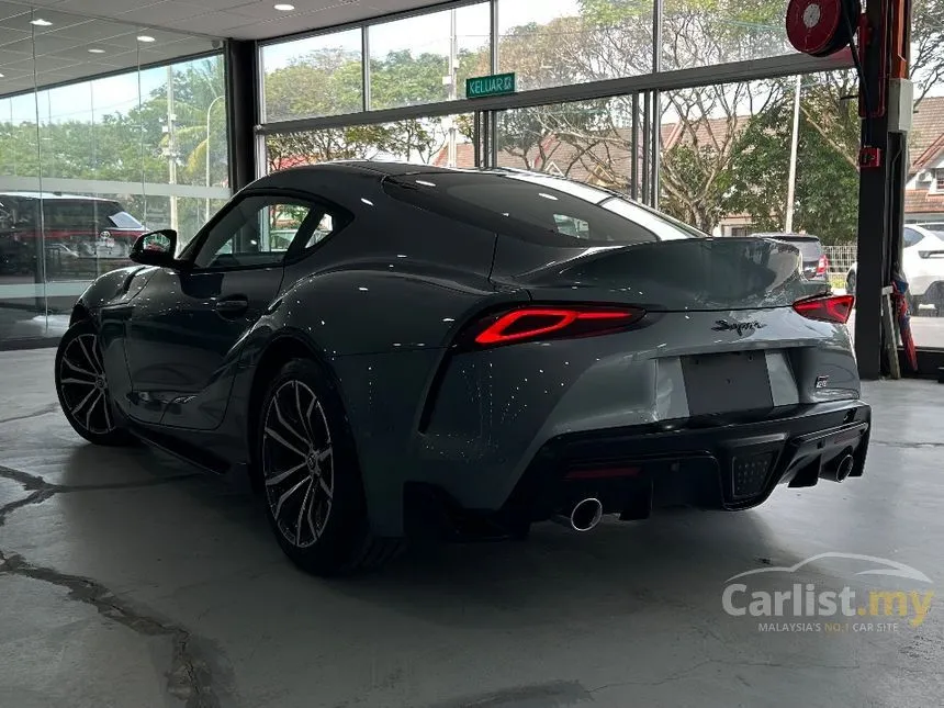 2022 Toyota GR Supra SZ-R Coupe