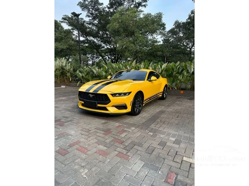 2025 Ford Mustang EcoBoost Fastback
