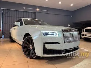 2023 Rolls-Royce Ghost 6.8 Black Badge Sedan