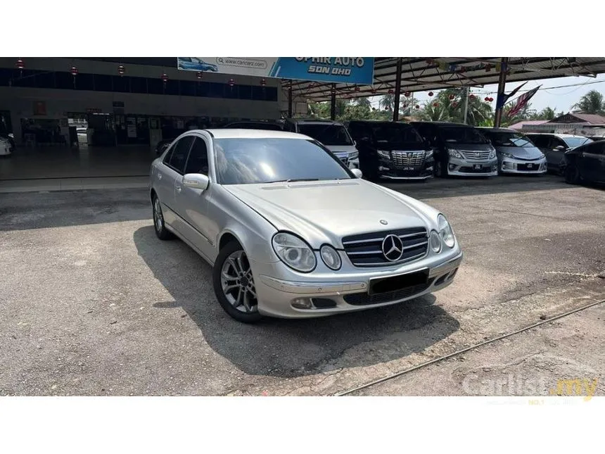 2003 Mercedes-Benz E240 Elegance Sedan