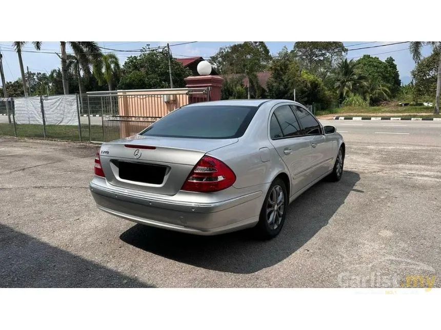 2003 Mercedes-Benz E240 Elegance Sedan