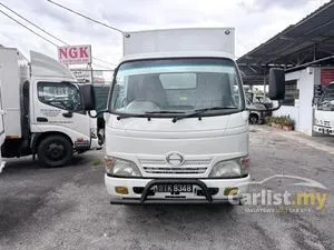 2009 Hino 300 Series 4.0 WU300R Lorry