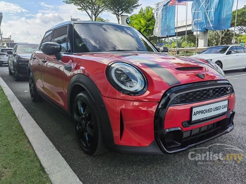 2022 MINI 5 Door Cooper S Hatchback