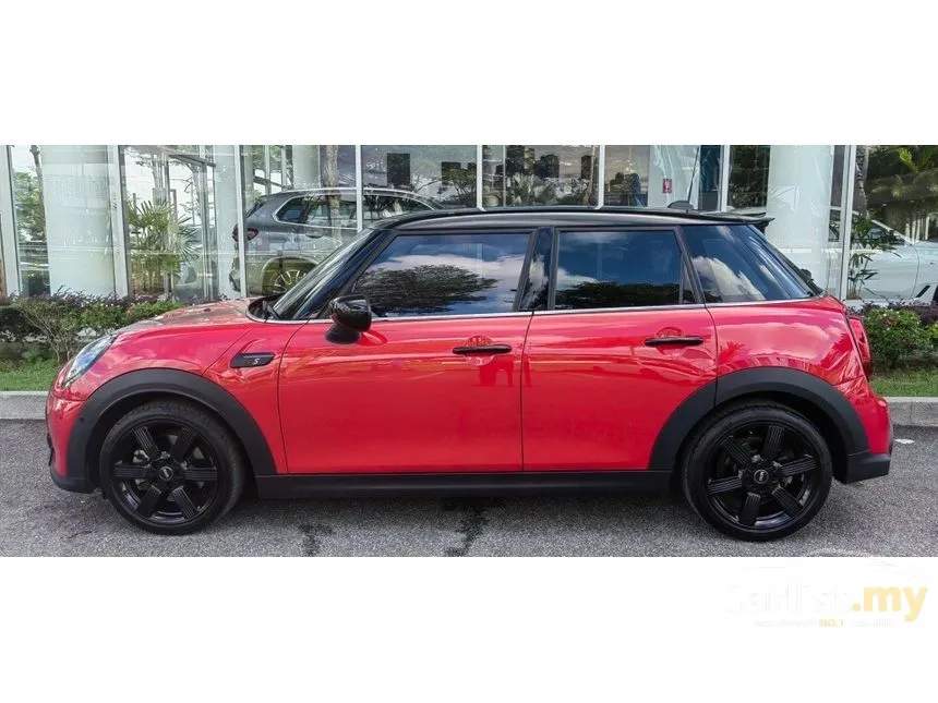 2022 MINI 5 Door Cooper S Hatchback