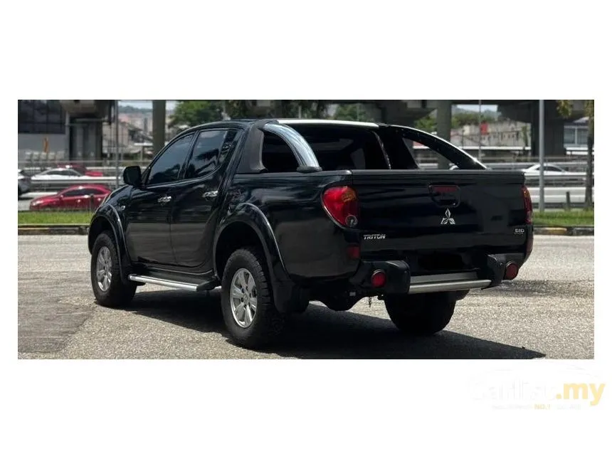 2013 Mitsubishi Triton Dual Cab 4X4 Pickup
