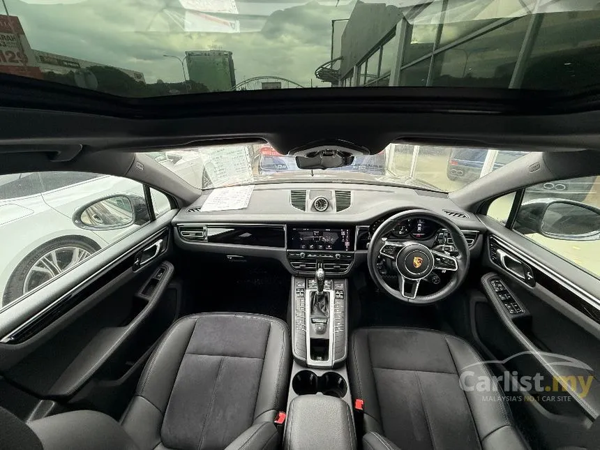 2021 Porsche Macan SUV