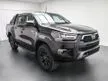 Used 2020 Toyota Hilux 2.8 Rogue Pickup Truck FULL SERVICE RECORD UNDER WARRANTY NEW CAR CONDITION