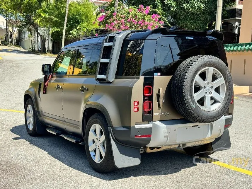 2021 Land Rover Defender 110 D300 SUV