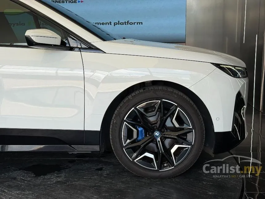 2023 BMW iX xDrive40 SUV