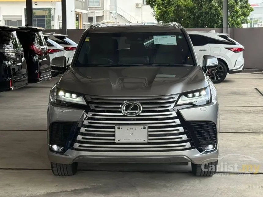 2024 Lexus LX 600 7 seater SUV