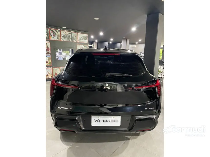 2024 Mitsubishi Xpander CROSS Premium Package Wagon