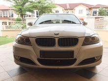 2010 BMW 323i 2.5 Coupe