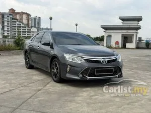 2016 Toyota Camry 2.5 Hybrid Sedan