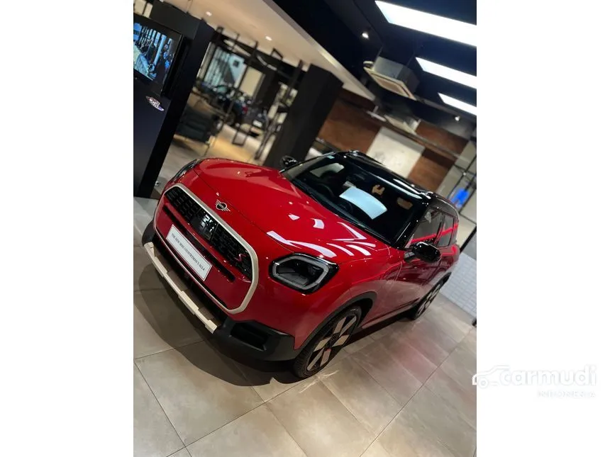 2024 MINI Countryman S ALL4 Favoured Trim SUV