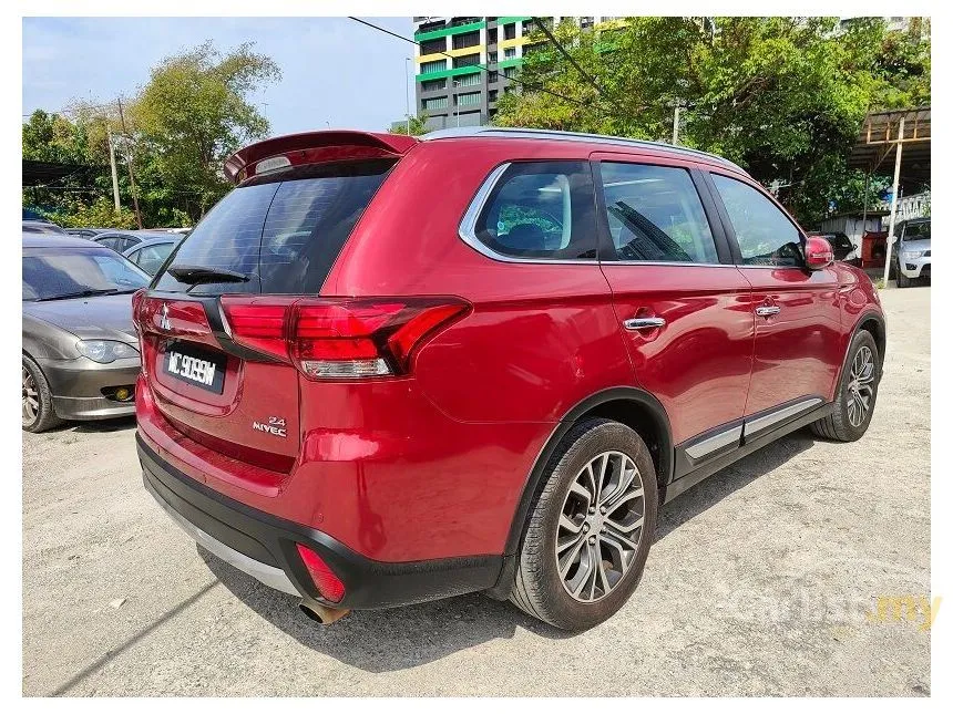 2016 Mitsubishi Outlander SUV