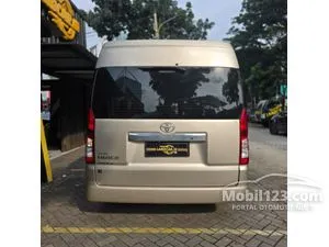 2021 Toyota Hiace 2.8 Premio Van