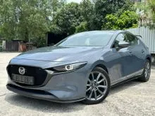 2023 Mazda 3 2.0 SKYACTIV-G High Plus Hatchback - FULL SERVICE MAZDA / 1 LADY OWNER / SUNROOF / FULL LEATHER SEAT / FULL SET BODYKIT / ACCIDENT FREE