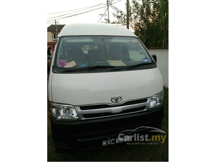 2012 Toyota Hiace Window Van