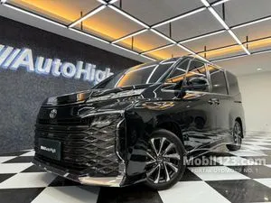 2024 Toyota Voxy 2.0 (Non Premium Color) MPV