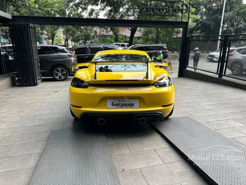2024 Porsche 718 Cayman GT4 RS Coupe