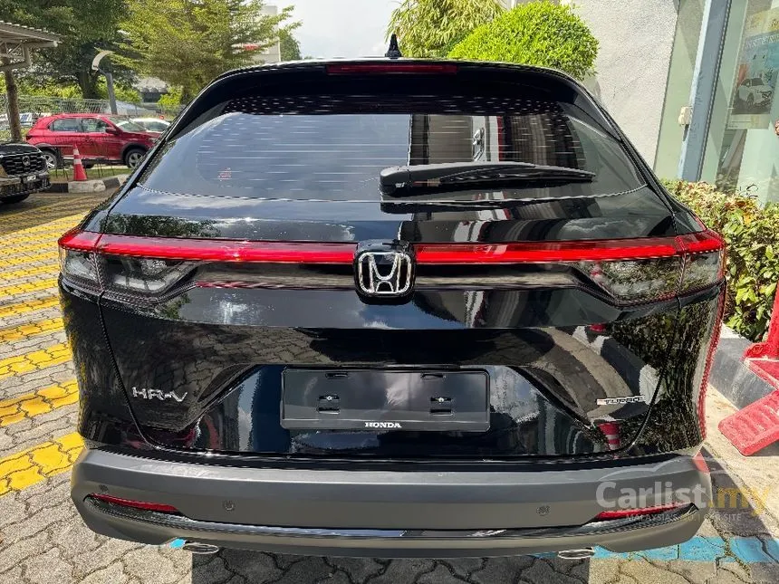2025 Honda HR-V V SUV