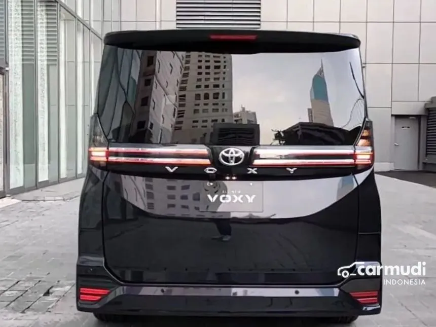 2024 Toyota Voxy Van Wagon