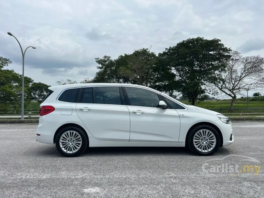 2015 BMW 220i Gran Tourer MPV