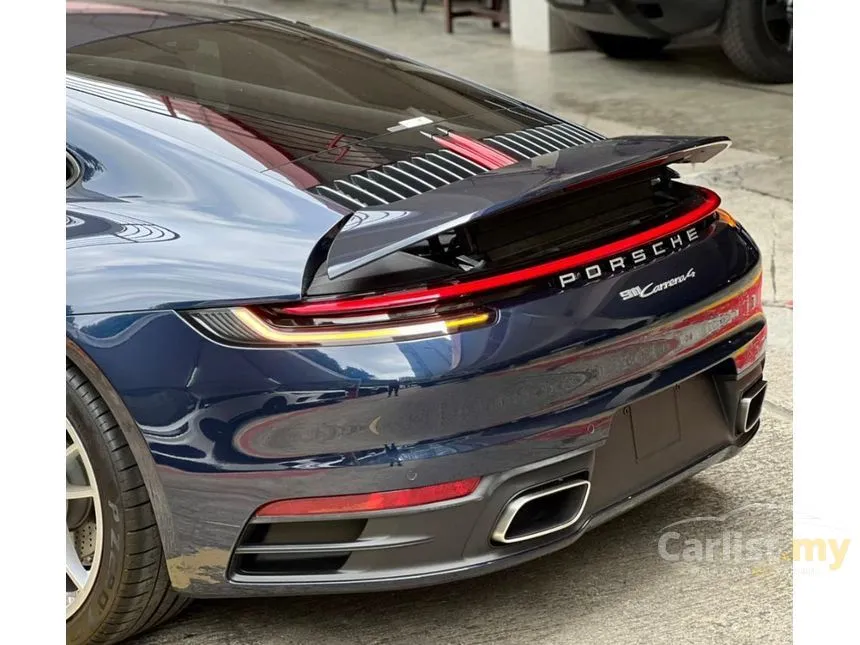 2022 Porsche 911 Carrera 4S Coupe