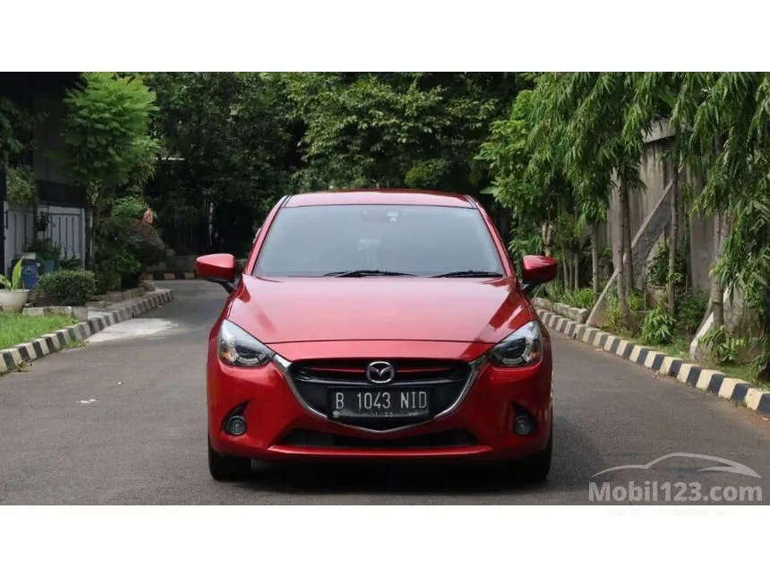 Jual Mobil Mazda 2 2015 GT 1.5 di DKI Jakarta Automatic Hatchback Merah Rp 165.000.000