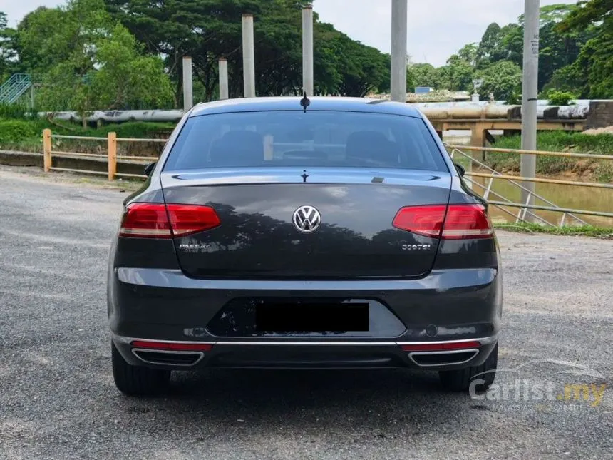 2018 Volkswagen Passat TSI Highline Sedan