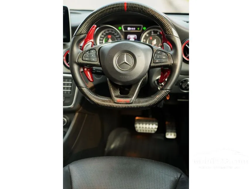 2015 Mercedes-Benz AMG CLA45 Coupe