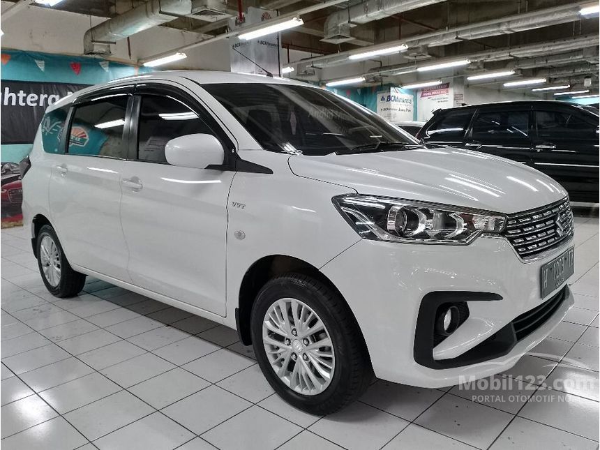 2020 Suzuki Ertiga 1.5 GL MPV Kredit DP Minim