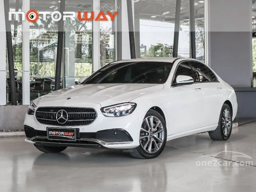 2022 Mercedes-Benz E300 e Avantgarde Sedan