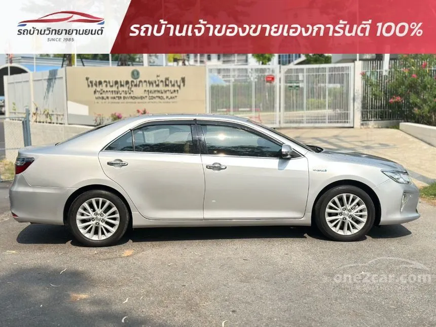 2015 Toyota CAMRY Hybrid Sedan